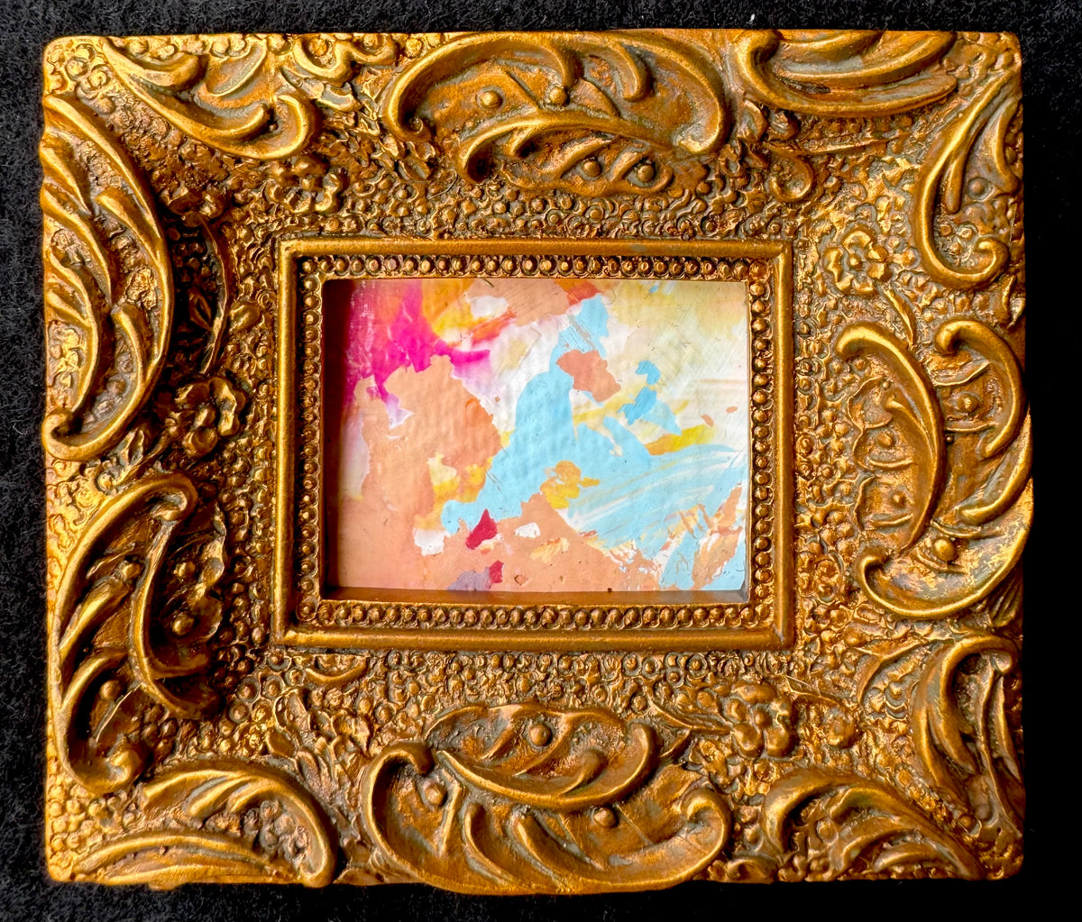 Broken Baroque Mini